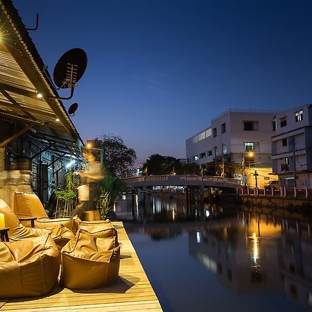 Canale Hostel Bangkok Buitenkant foto