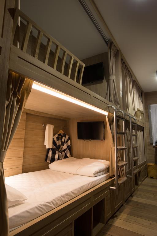 Canale Hostel Bangkok Buitenkant foto