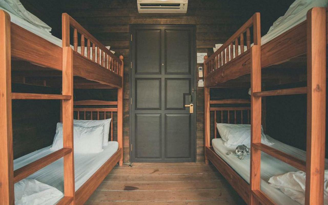 Canale Hostel Bangkok Buitenkant foto