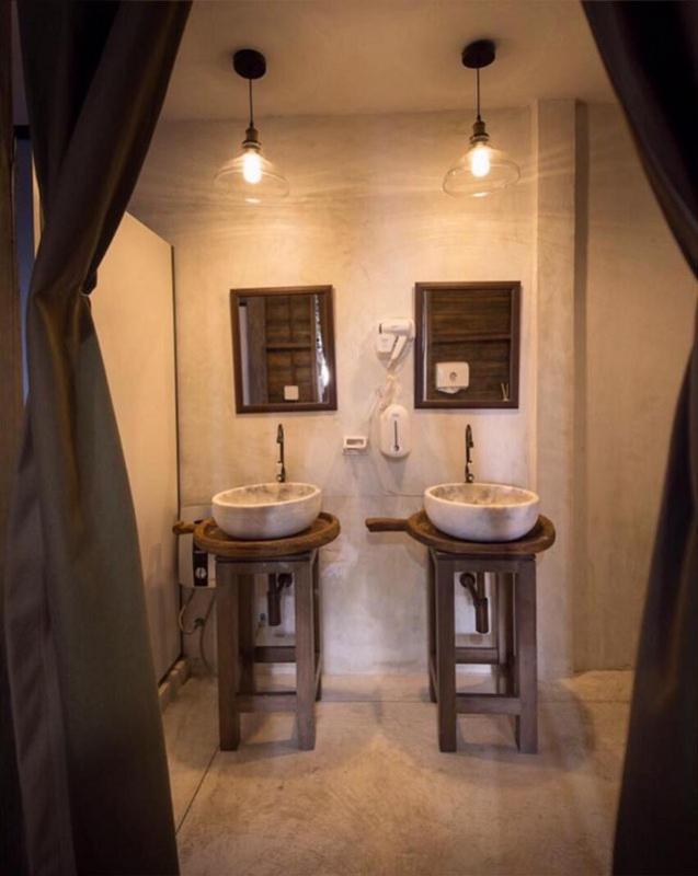 Canale Hostel Bangkok Buitenkant foto